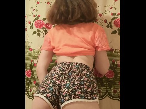 ❤️ Garota jovem e sexy tirando seus shorts da câmera Porno real em pt-br.valeshop.top ❤