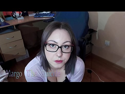 ❤️ Garota Sexy com Dildo de Óculos Chupa Profundamente na Câmera Porno real em pt-br.valeshop.top ❤